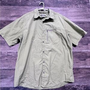 Columbia Green Casual Button Down Shirt